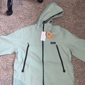 Woman’s Patagonia jacket